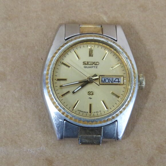 Seiko SQ Women 2626-0150 Fashion Day Date 2 Tone Case Quartz 23mm Watch Head - Picture 1 of 10